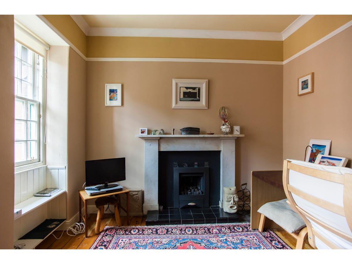 Historic Dean Village Treasure, Sleeps 4 Edinburgh Exterior photo